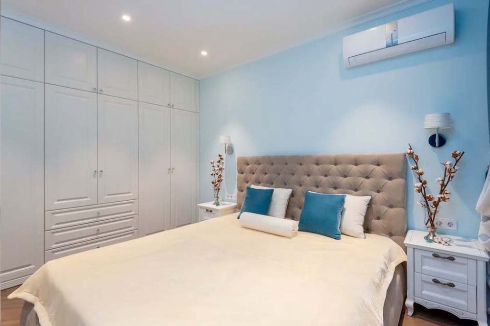 Большой шкаф в спальню в классическом стиле, SS-009