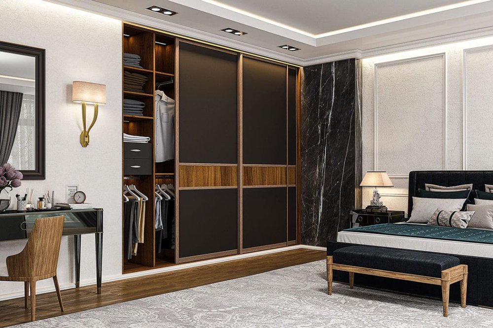 3-х дверный комбинированный шкаф-купе в спальню из ЛДСП Egger и акрила AGT Supramat, SKS-001