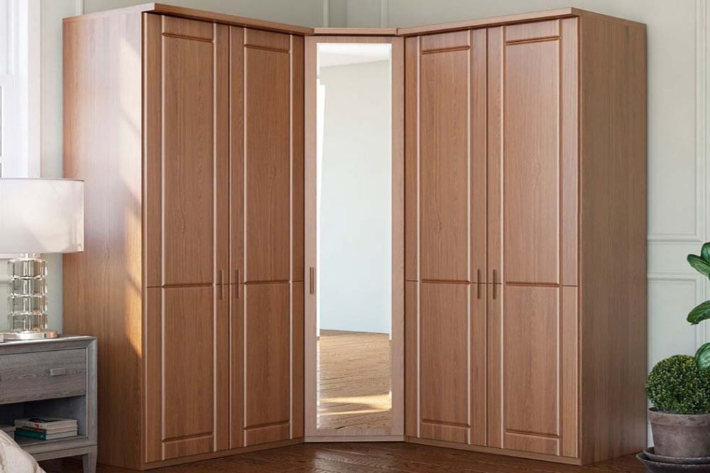 Угловой шкаф с фасадами из пленочного МДФ и зеркалом, US-006