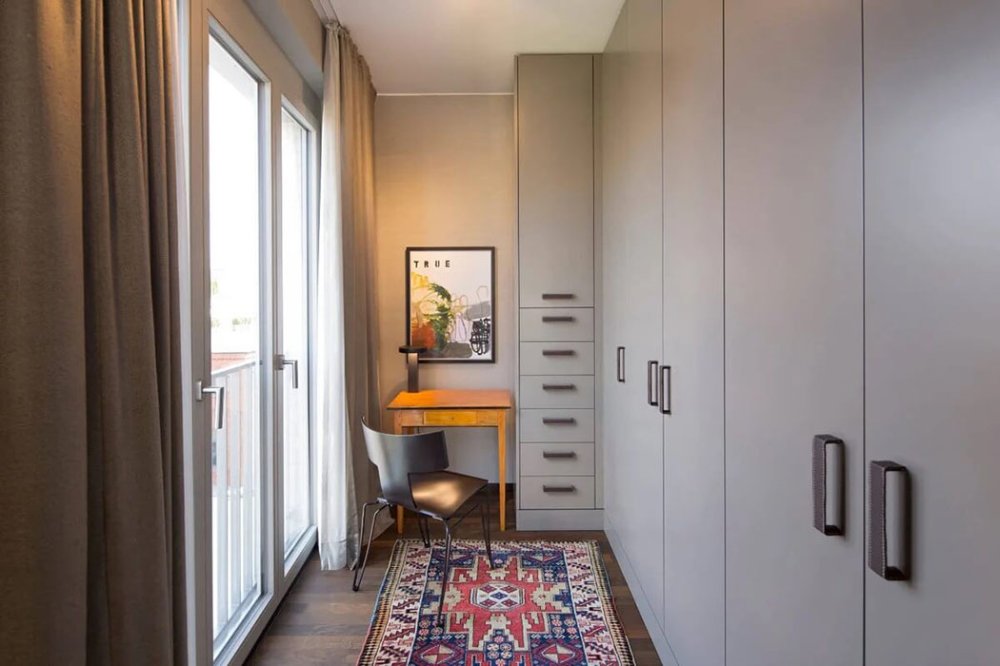 Распашной шкаф на балкон, SB-001 Распашной шкаф на балкон, SB-001